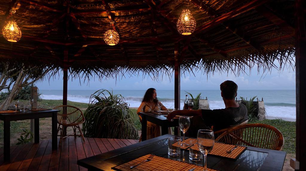 Seven Turtles Otel Tangalle Dış mekan fotoğraf